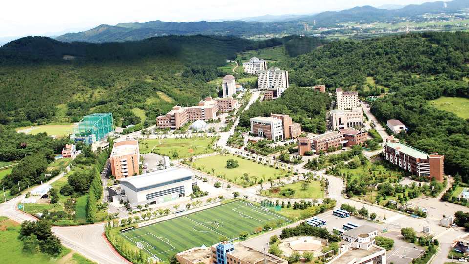 Bachelor’s in Howon University – South Korea